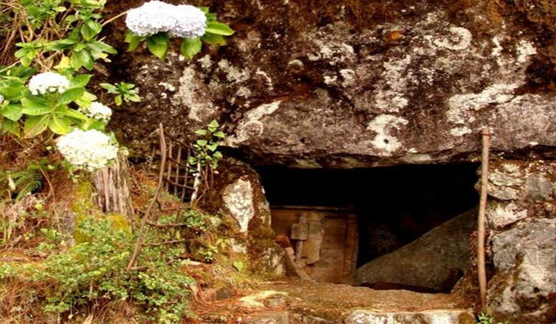 300 Year Old Cave in the Philippines Turns Out to be Hiding a Horrific Secret